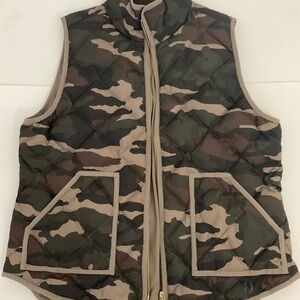 J. Crew Women’s XL multi-colored  factory vest